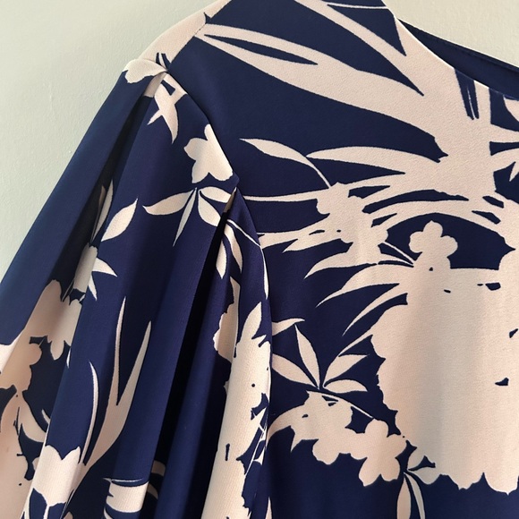 Vince Camuto Dress - Worn Once - Picture 3 of 7